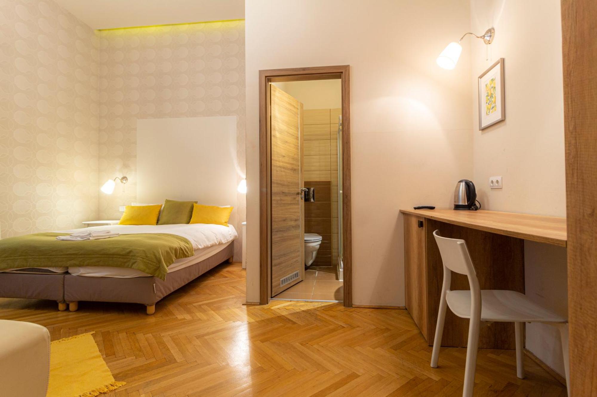 Hotel The Cream Budapest Esterno foto