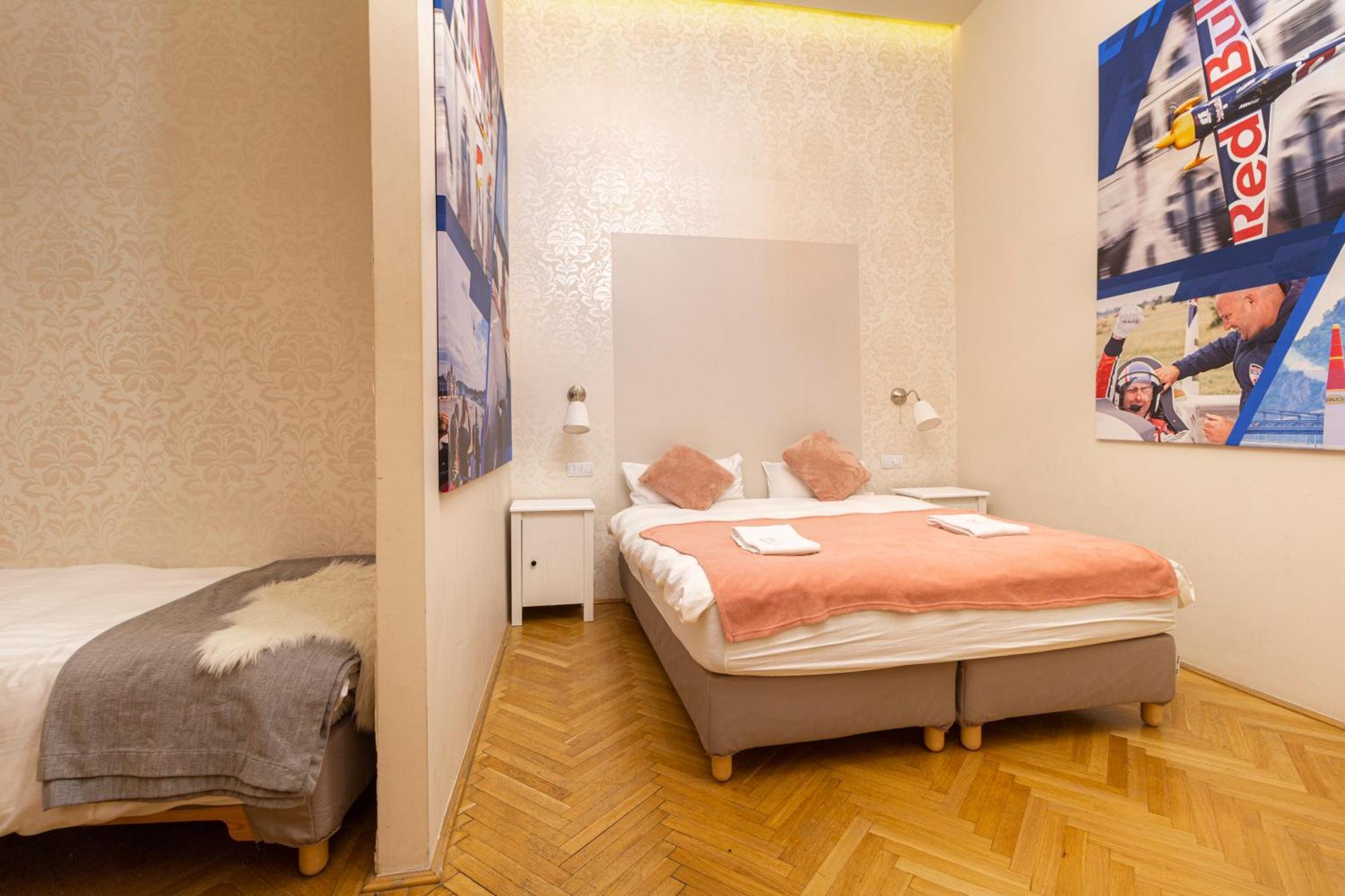 Hotel The Cream Budapest Esterno foto