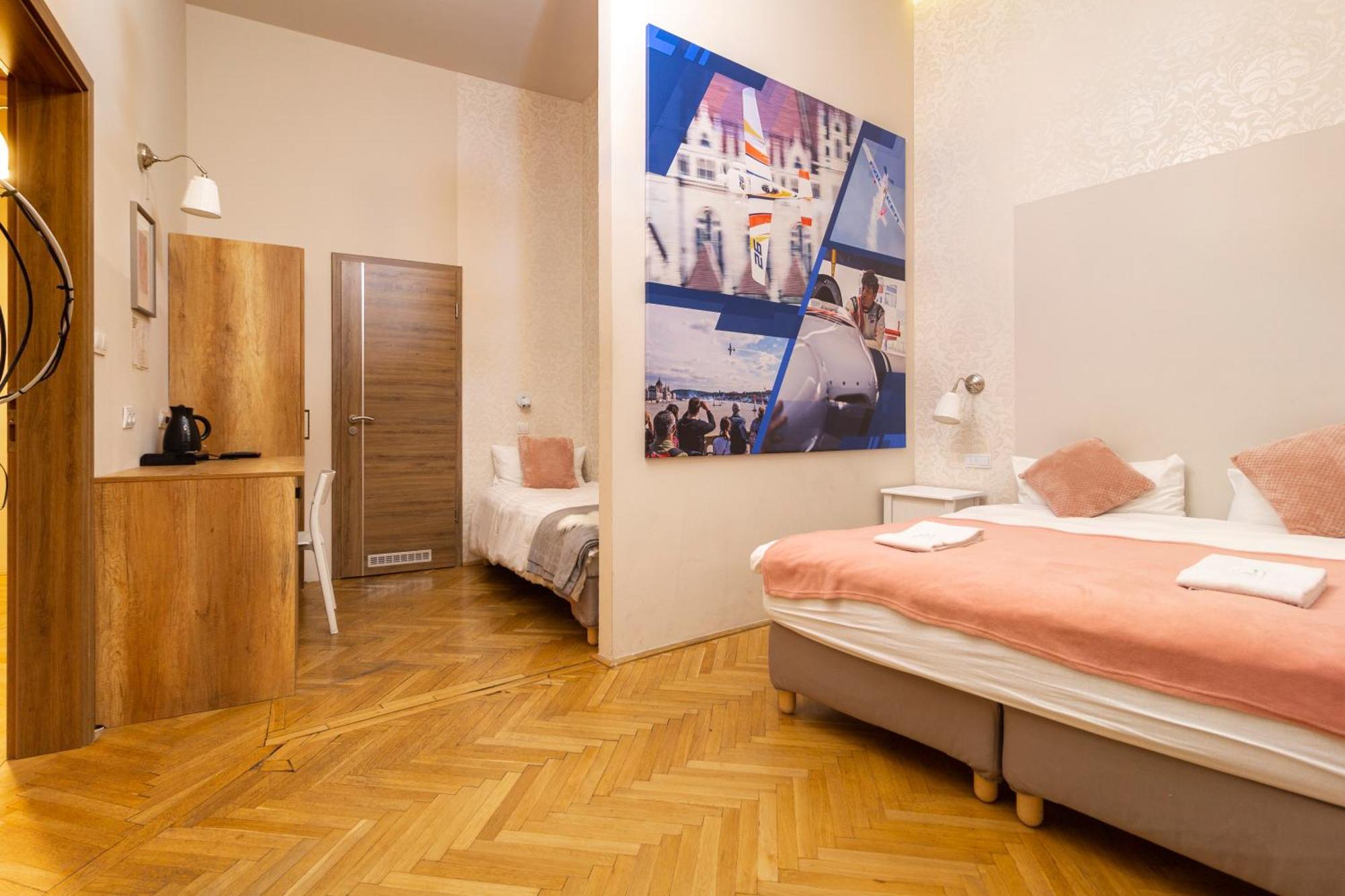 Hotel The Cream Budapest Esterno foto