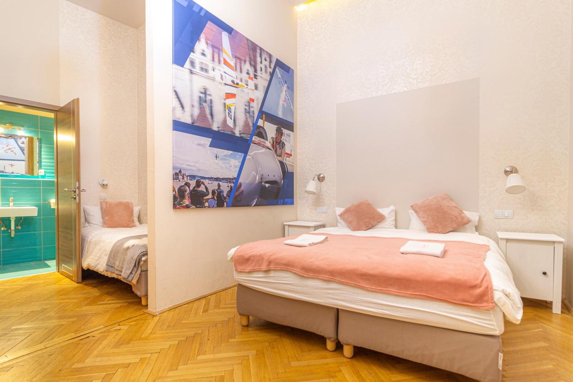 Hotel The Cream Budapest Esterno foto
